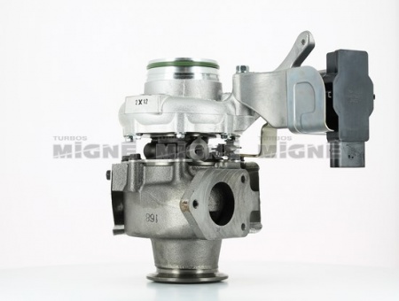 Turbo neuf comprenant :