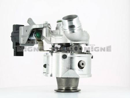 Turbo neuf comprenant :