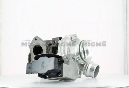 Turbo neuf comprenant :